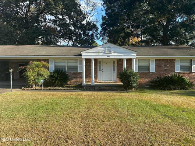 309 S Shields Lane, Natchez, MS 39120