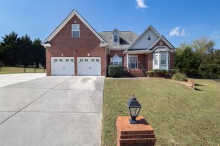 8005 Leon Brenda Lane, Ooltewah, TN 37363