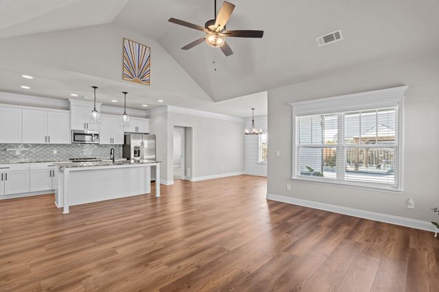 118 Wilcox Dr, Grovetown, GA 30813