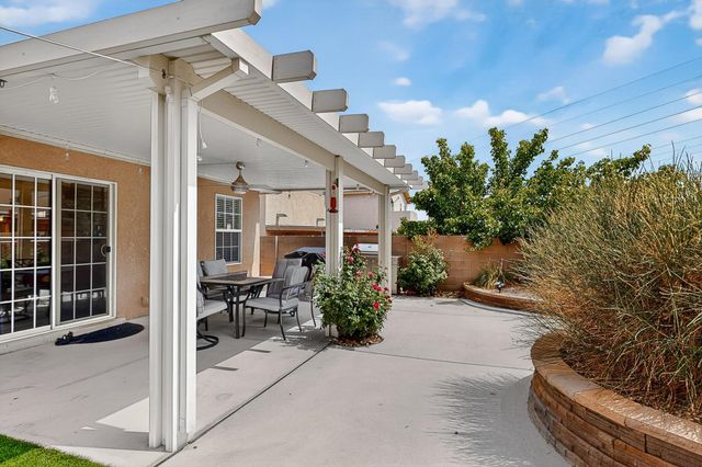 9608 Kilauea Avenue NW, Albuquerque, NM 87120