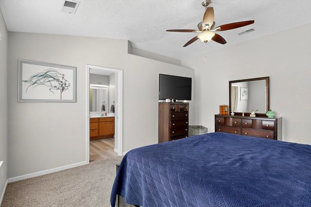 9608 Kilauea Avenue NW, Albuquerque, NM 87120