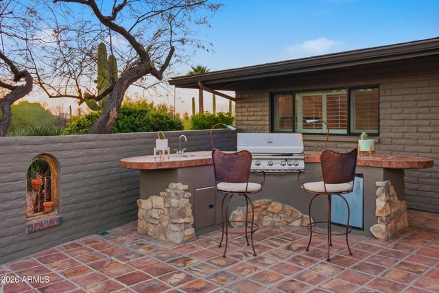 7801 E Carefree Drive, Carefree, AZ 85377