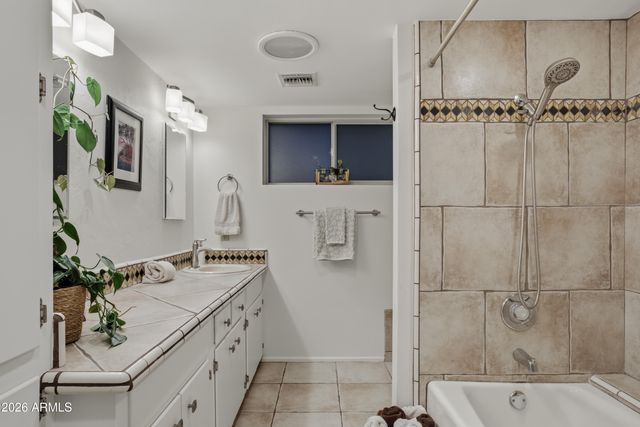 7801 E Carefree Drive, Carefree, AZ 85377