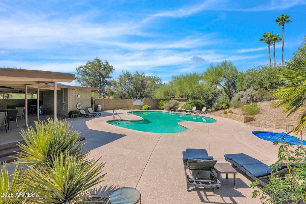 Image 13 of property listing at 7801 E Carefree Drive, Carefree, AZ 85377