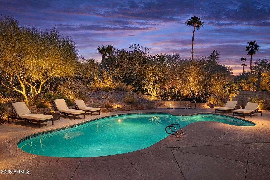 Image 14 of property listing at 7801 E Carefree Drive, Carefree, AZ 85377