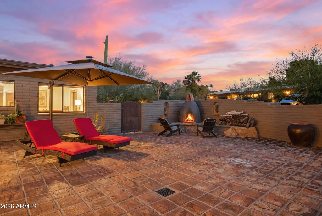 Image 19 of property listing at 7801 E Carefree Drive, Carefree, AZ 85377