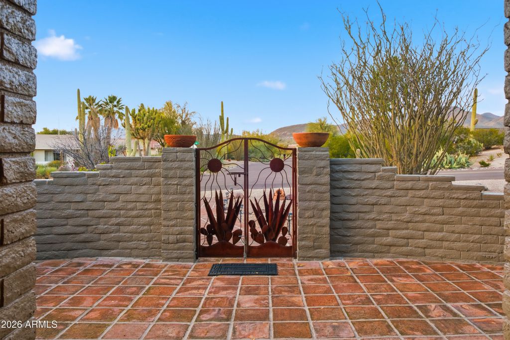 Image 42 of property listing at 7801 E Carefree Drive, Carefree, AZ 85377