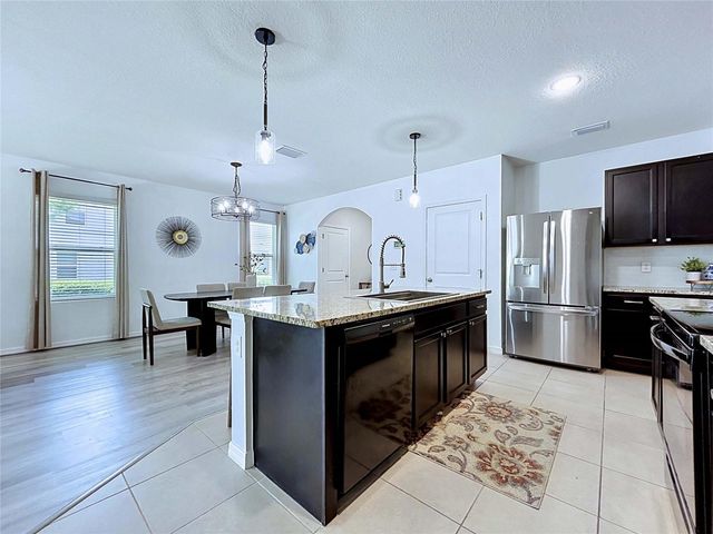 16599 SECRET MEADOW DRIVE, Odessa, FL 33556