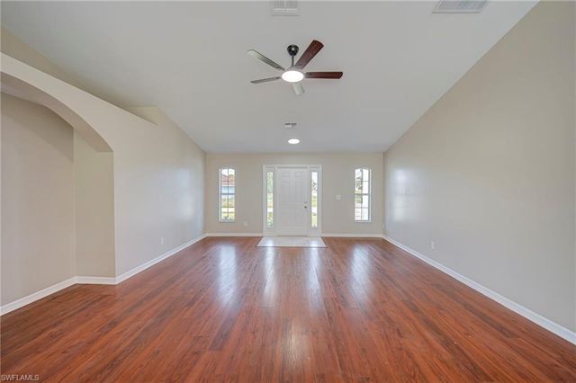 835 Appleton AVE, Lehigh Acres, FL 33974