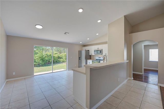 835 Appleton AVE, Lehigh Acres, FL 33974