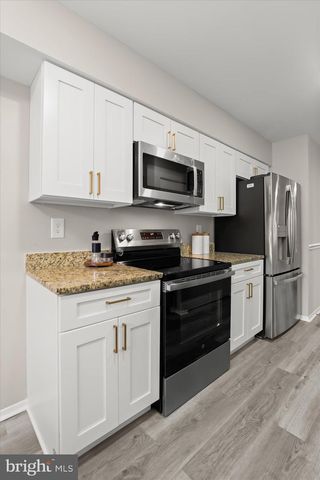 40 BADGER GATE, Catonsville, MD 21228