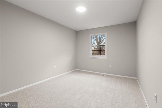 40 BADGER GATE, Catonsville, MD 21228