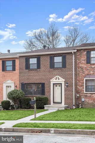 40 BADGER GATE, Catonsville, MD 21228