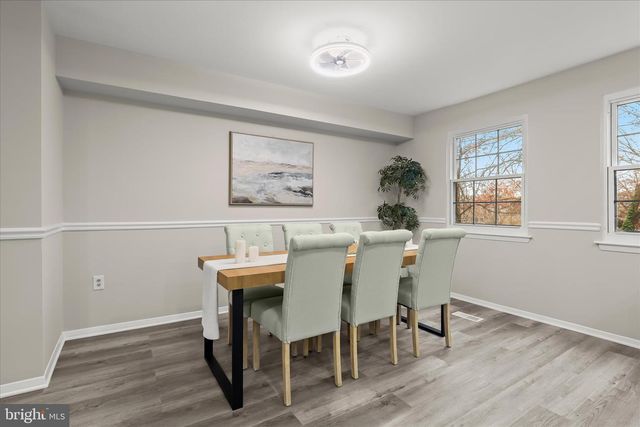 40 BADGER GATE, Catonsville, MD 21228