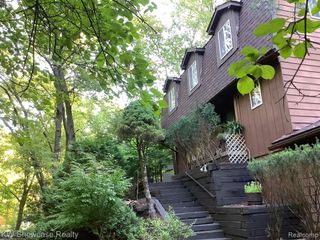 8840 Minne Wanna Road, Clarkston, MI 48348