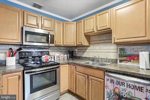 1316 OUTER DR, Hagerstown, MD 21742