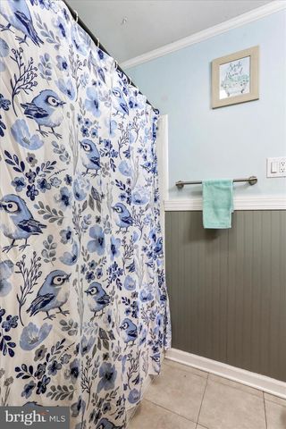 1316 OUTER DR, Hagerstown, MD 21742