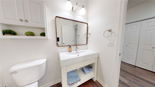 6255 Beechtree Drive 4202, West Des Moines, IA 50266