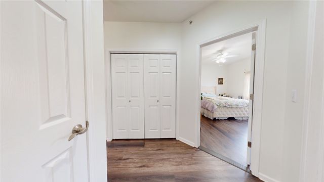 6255 Beechtree Drive 4202, West Des Moines, IA 50266