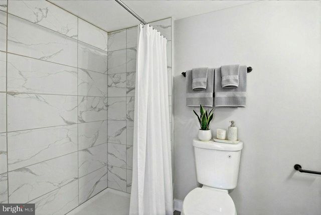 221 DENTON RD, Federalsburg, MD 21632