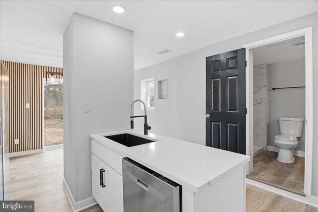 221 DENTON RD, Federalsburg, MD 21632