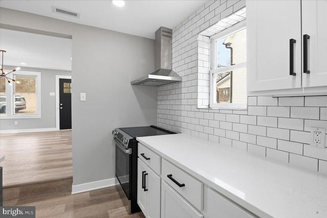 221 DENTON RD, Federalsburg, MD 21632