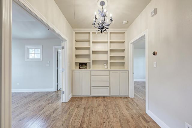 2308 Forest Ave, Austin, TX 78704
