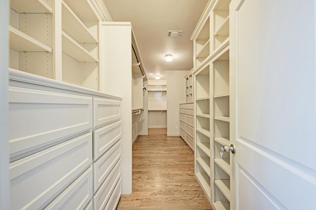 2308 Forest Ave, Austin, TX 78704