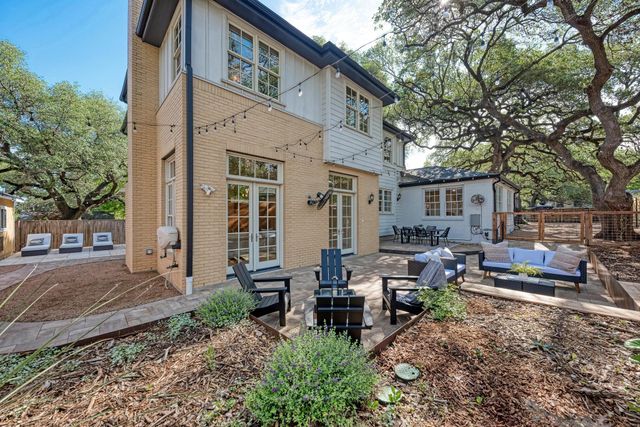 2308 Forest Ave, Austin, TX 78704