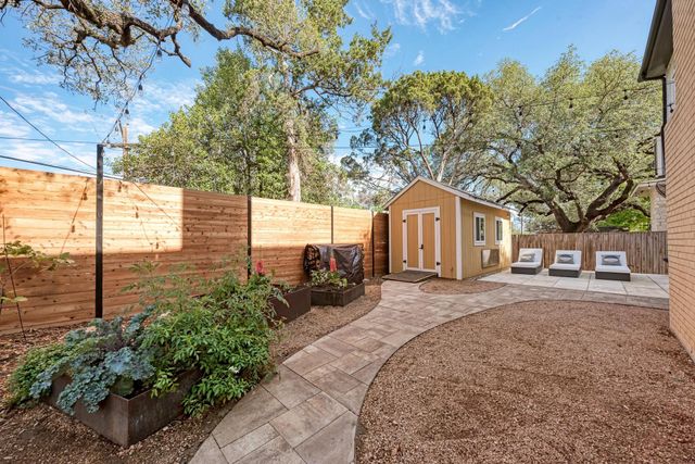 2308 Forest Ave, Austin, TX 78704