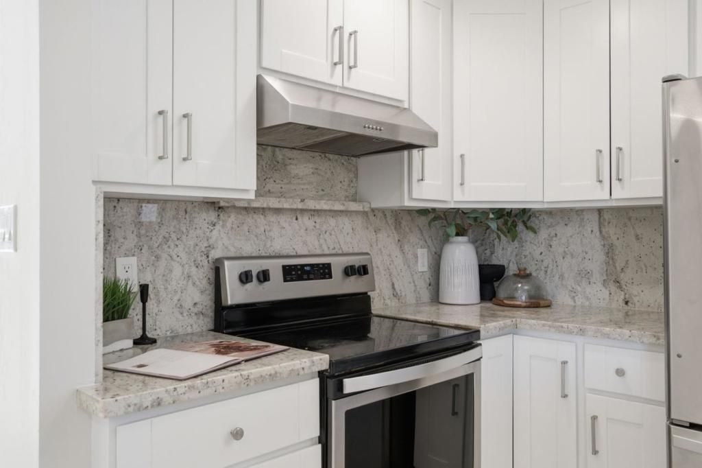 Image 12 of property listing at 1850 Briarwood Drive, Santa Clara, CA 95051