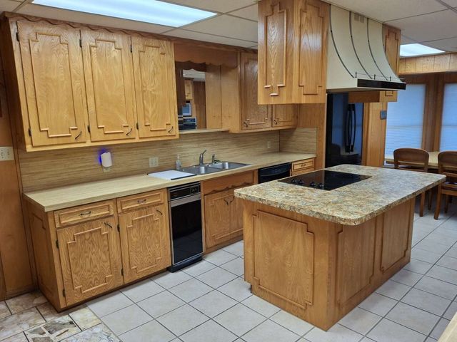 602 West Street, Hico, TX 76457