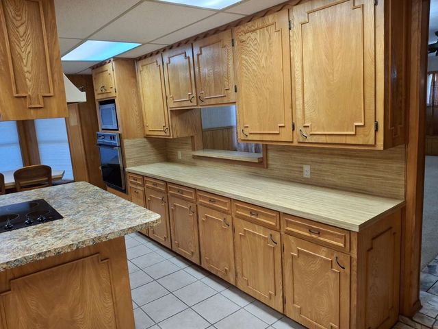 602 West Street, Hico, TX 76457