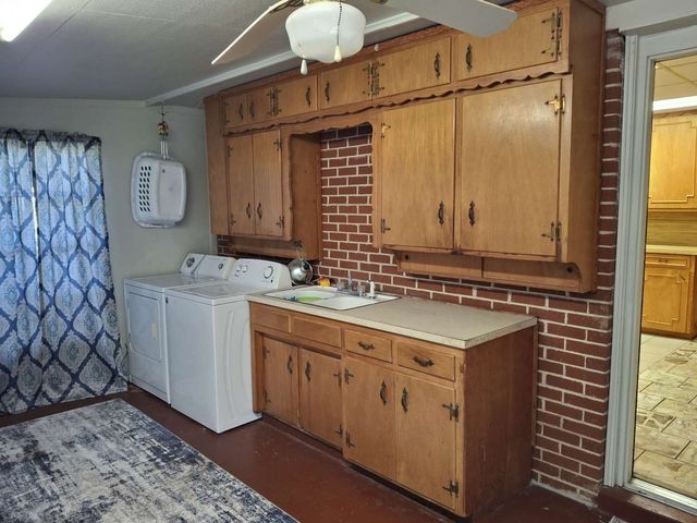 602 West Street, Hico, TX 76457