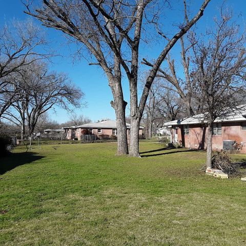 602 West Street, Hico, TX 76457