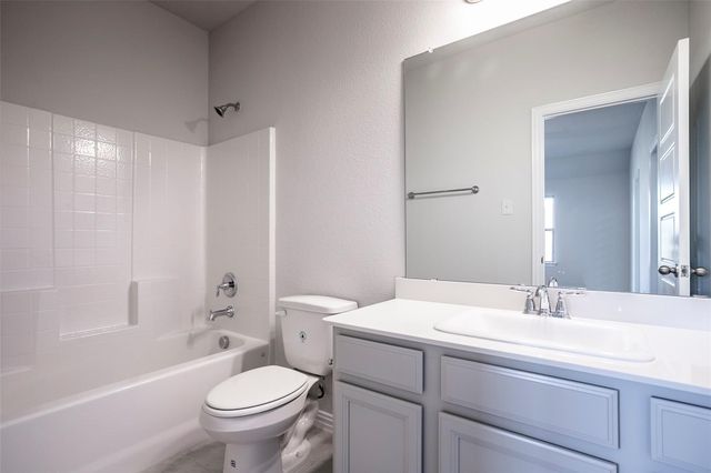 4713 London Avenue, Aubrey, TX 76227