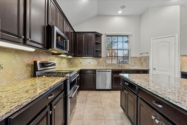 324 Westwood Drive, League City, TX 77573