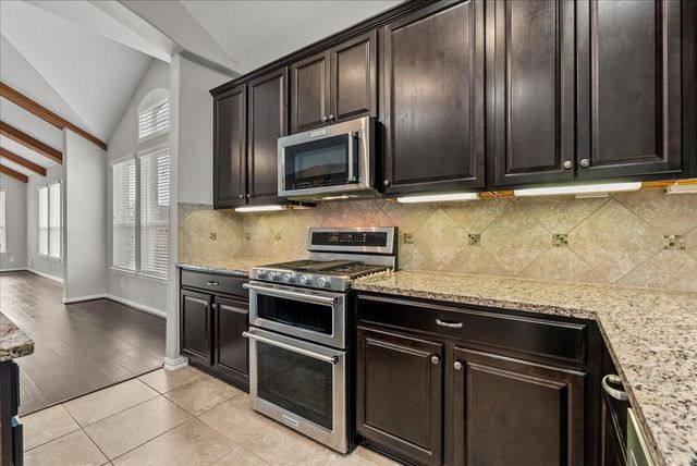 324 Westwood Drive, League City, TX 77573