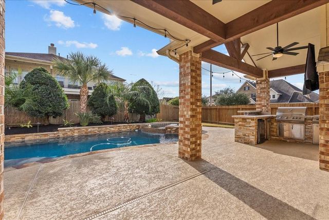 324 Westwood Drive, League City, TX 77573