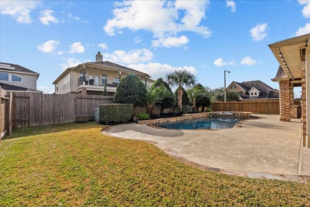 324 Westwood Drive, League City, TX 77573