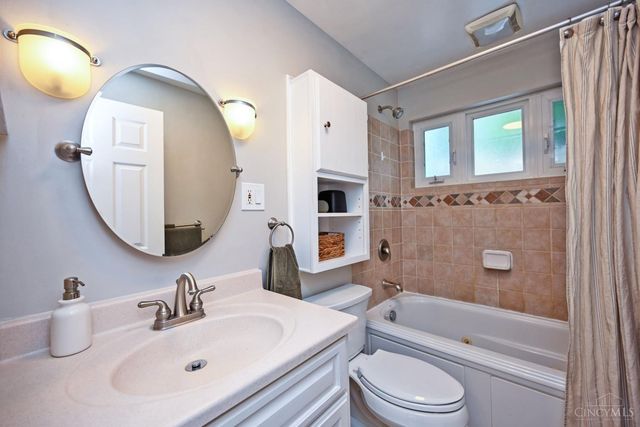 7256 Jethve Lane, Cincinnati, OH 45243
