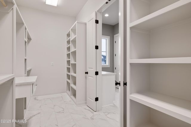 107 Wishing Well Drive, Broussard, LA 70518