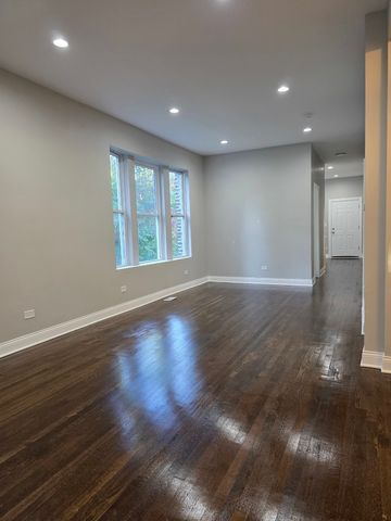 6908 S Indiana Avenue, Chicago, IL 60637