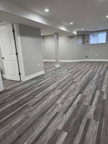 6908 S Indiana Avenue, Chicago, IL 60637