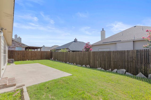 2041 Shady Glen Trail, Princeton, TX 75407