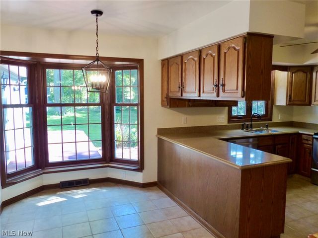 9144 Gregory Court, Mentor, OH 44060