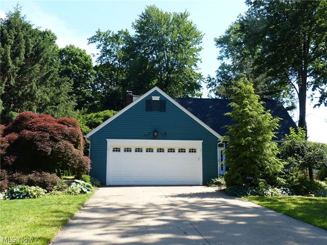 9144 Gregory Court, Mentor, OH 44060