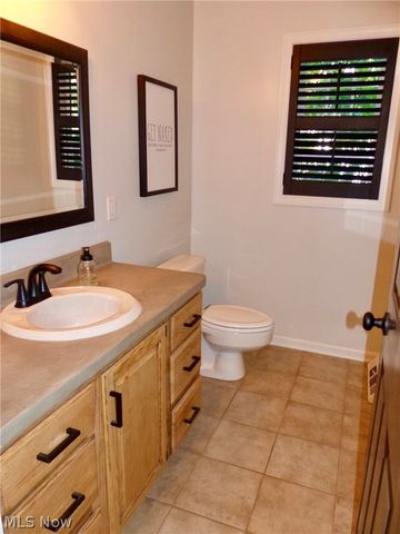 9144 Gregory Court, Mentor, OH 44060