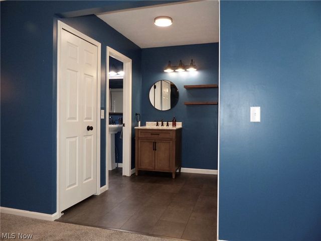 9144 Gregory Court, Mentor, OH 44060