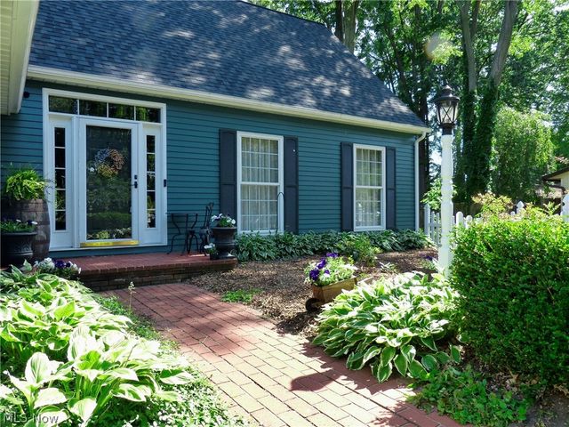 9144 Gregory Court, Mentor, OH 44060